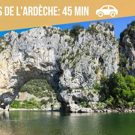 Avec Parking Gratuit *