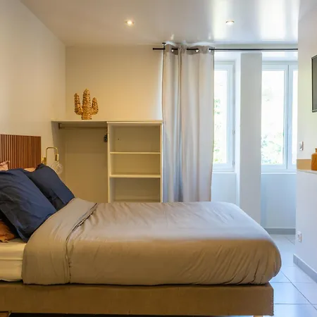 Appart07 - Residence Vals Confort *
